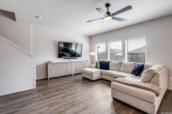 $1,850 | 1144 Whitneyway Lane, New Braunfels, TX 78130