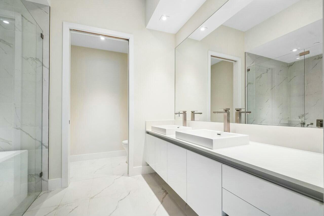 3100 North Ocean Drive, Unit H1610 Singer Island, FL 33404 - Photo 15 of 36 tempImage4lG4lN