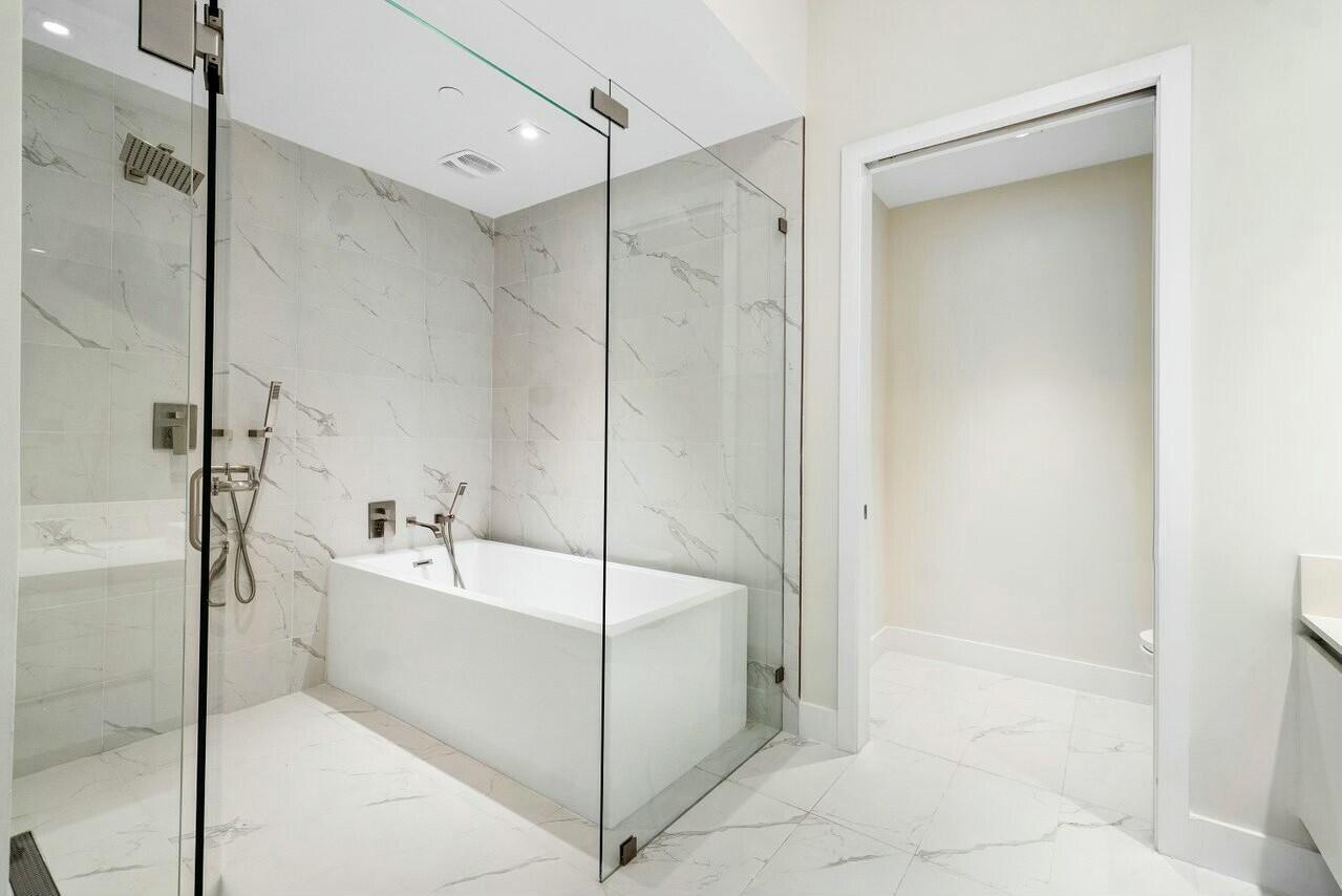 3100 North Ocean Drive, Unit H1610 Singer Island, FL 33404 - Photo 17 of 36 tempImage5jcVm6