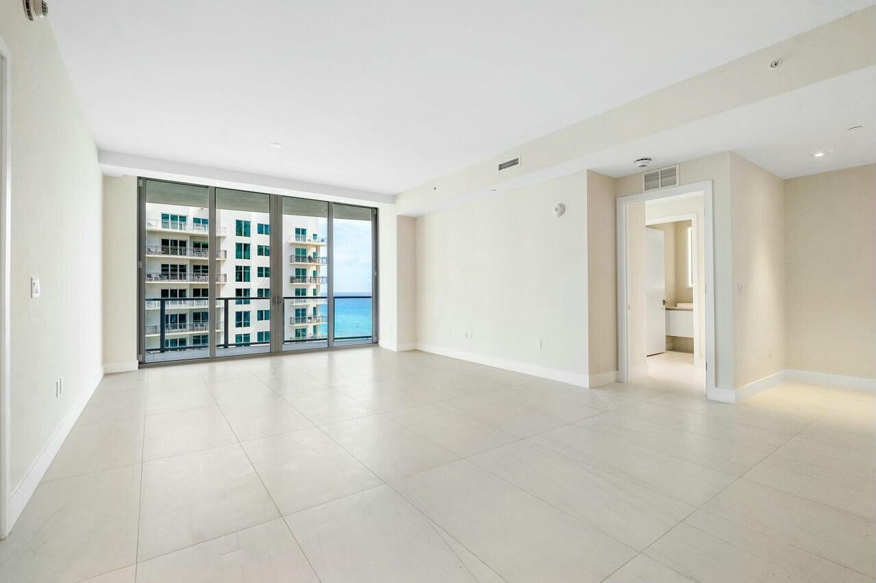 3100 North Ocean Drive, Unit H1610 Singer Island, FL 33404 - Photo 8 of 36 tempImagev05xMa