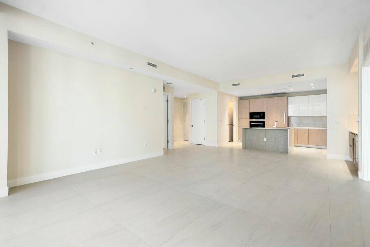 3100 North Ocean Drive, Unit H1610 Singer Island, FL 33404 - Photo 9 of 36 tempImage2ox4Hc