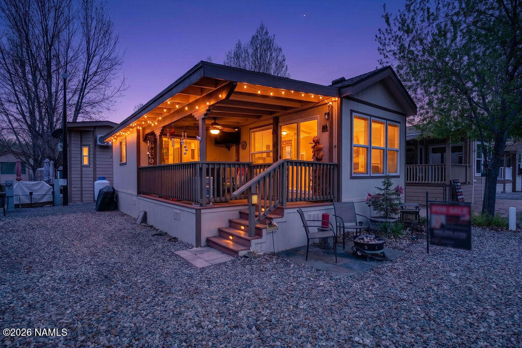 17550 South Munds Ranch Road, Unit 343 Munds Park, AZ 86017 - Photo 5 of 31 20260417-A7408019#twilight2