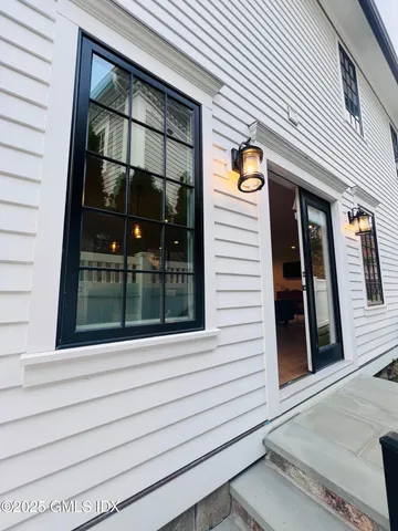 a view of a patio in back of house