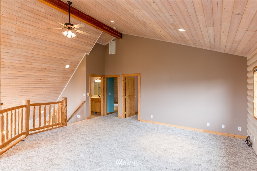 1072 Dabob Road Quilcene, WA 98376 - Photo 11 of 25 en empty room with windows