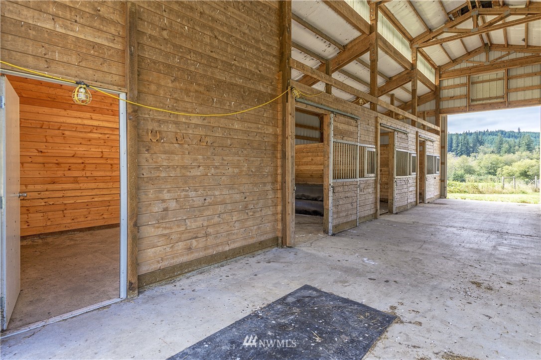 1072 Dabob Road Quilcene, WA 98376 - Photo 20 of 25 a view of an empty room with a street
