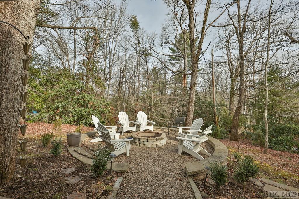 48 Holt Knob Road Highlands, NC 28741 - Photo 30 of 36 Gallery Image 30