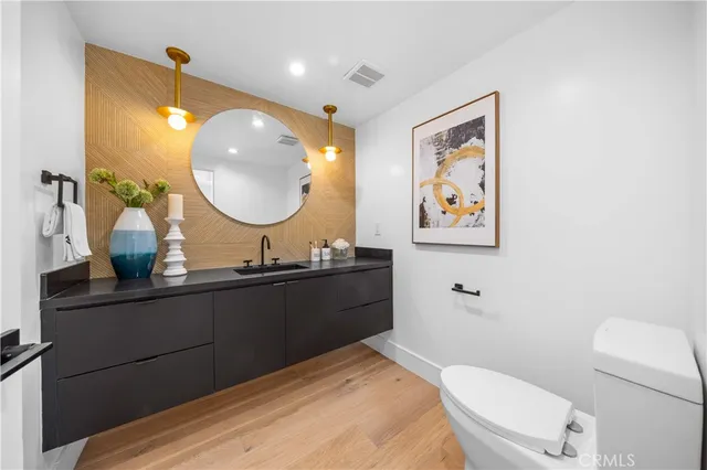 $1,250,000 | 6050 Burwood Avenue, Los Angeles, CA 90042