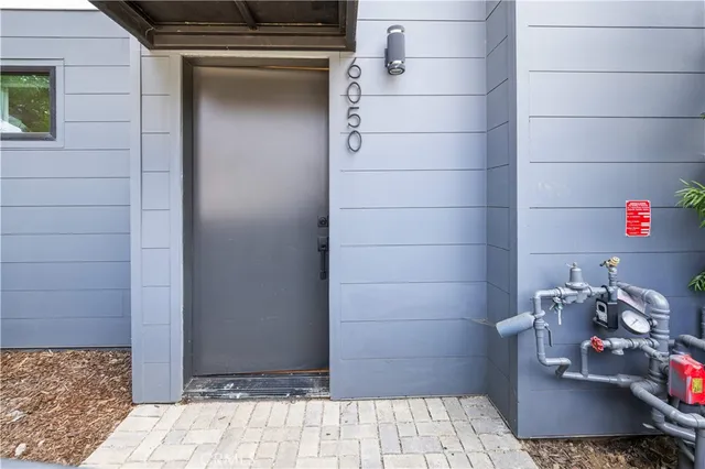 $1,250,000 | 6050 Burwood Avenue, Los Angeles, CA 90042