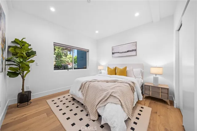 $1,250,000 | 6050 Burwood Avenue, Los Angeles, CA 90042