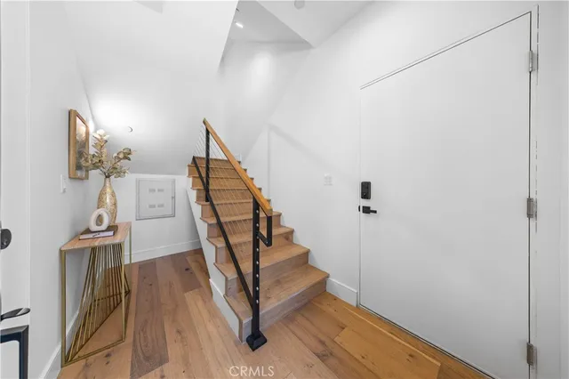 $1,250,000 | 6050 Burwood Avenue, Los Angeles, CA 90042
