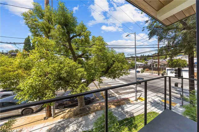 $1,250,000 | 6050 Burwood Avenue, Los Angeles, CA 90042