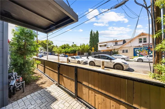 $1,250,000 | 6050 Burwood Avenue, Los Angeles, CA 90042