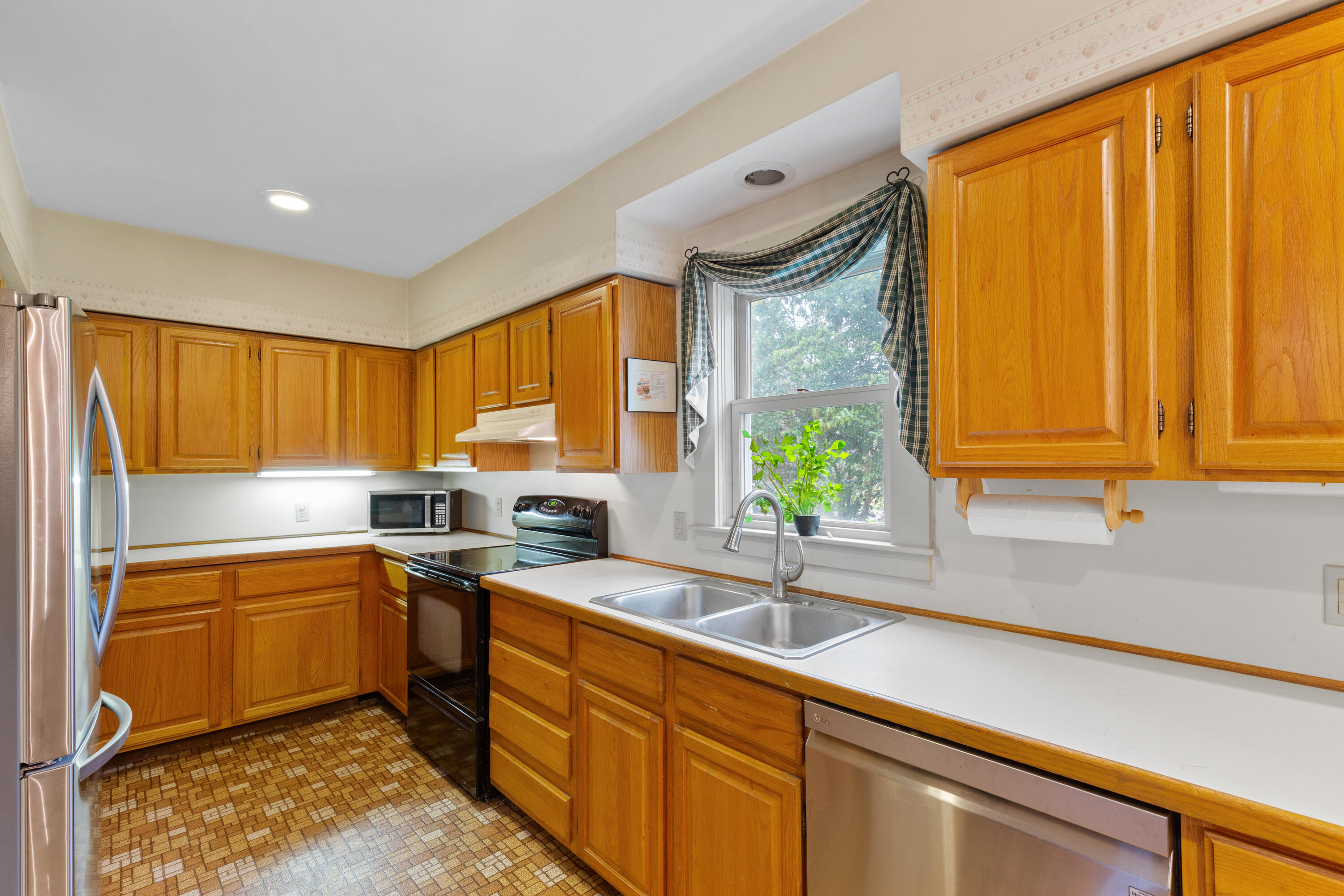 2544 Bristol Road New Harbor, ME 04554 - Photo 8 of 37 09-2544BristolRd-NewHarbor-KS