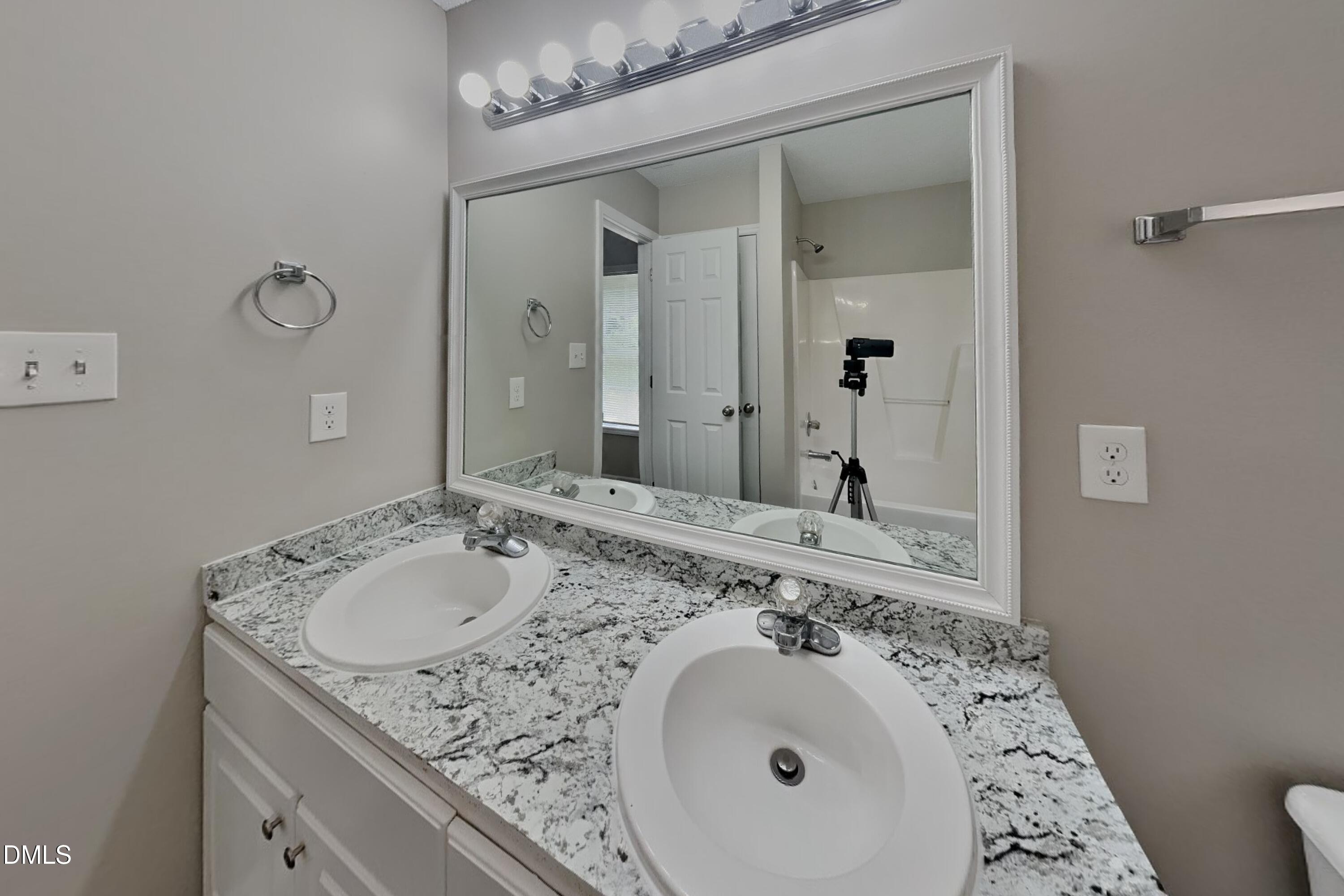 2012 Laurel Leaf Road Zebulon, NC 27597 - Photo 8 of 15