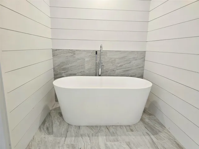 $1,650 | 12809 Andromeda Court, Willis, TX 77318