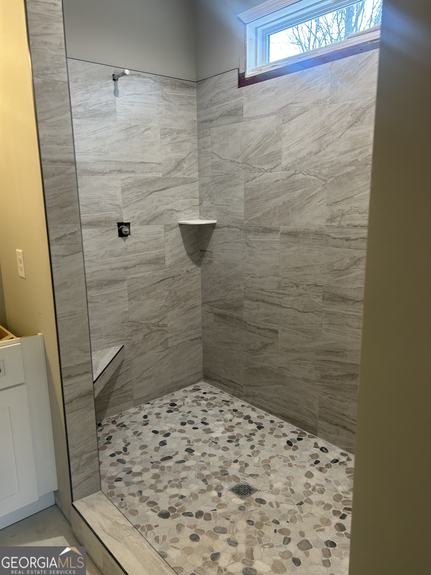 631 Old Summerville Road Northwest Rome, GA 30165 - Photo 18 of 22 a bathroom with a shower
