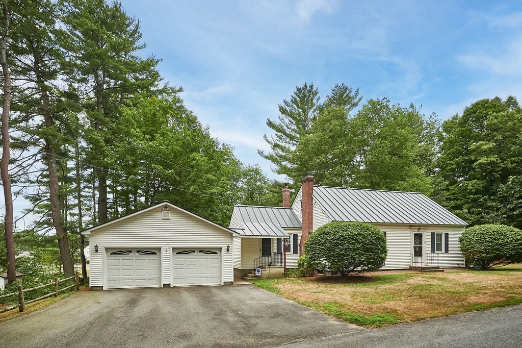 12 Merrifield Road North Bernardston, MA 01337 - Photo 1 of 29 Gallery Image 1