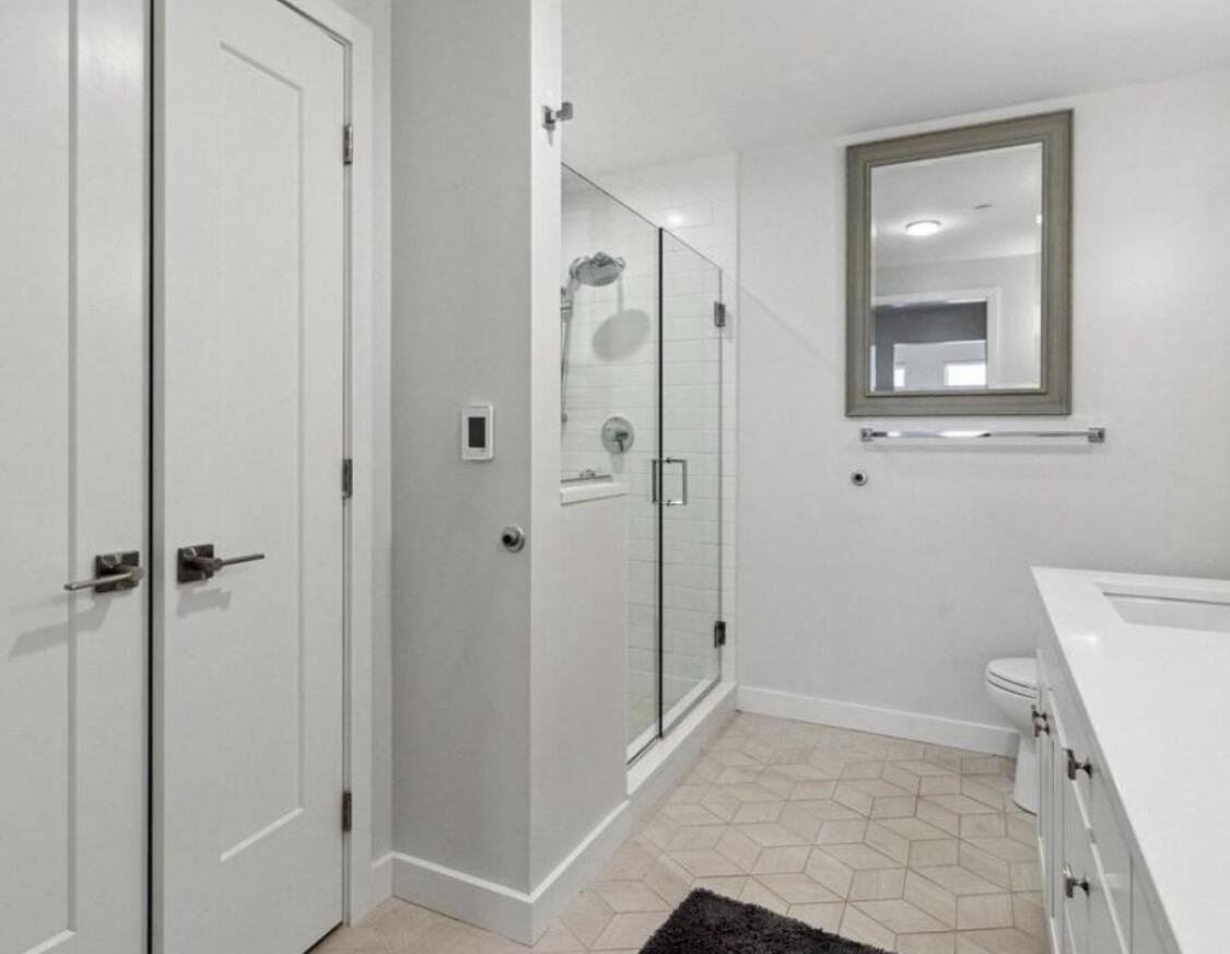 383 Commercial Street, Unit 413 Portland, ME 04101 - Photo 12 of 23 IMG_0680