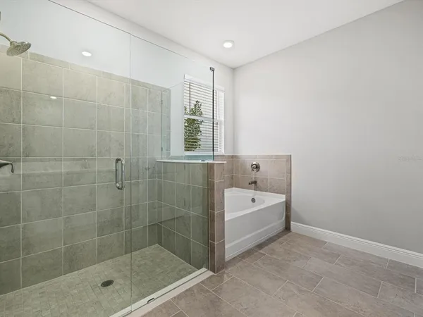 $3,690 | 17707 Gulf Rnch Place, Bradenton, FL 34211