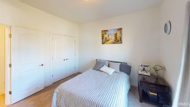 $289,700 | 1403 Hunters Crossing Circle, Huntingburg, IN 47542