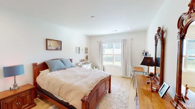 $289,700 | 1403 Hunters Crossing Circle, Huntingburg, IN 47542