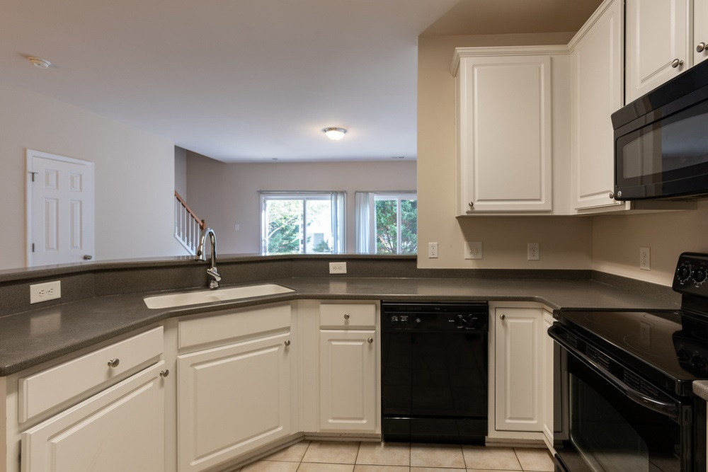 7039 Racine Way Raleigh, NC 27615 - Photo 10 of 30 Kitchen