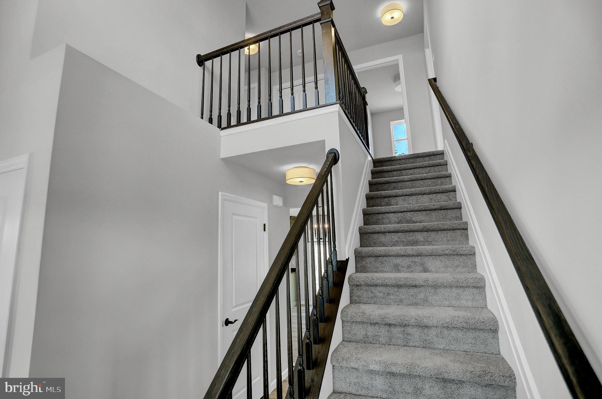 58 Pine Tree Drive Duncannon, PA 17020 - Photo 9 of 53 a view of entryway