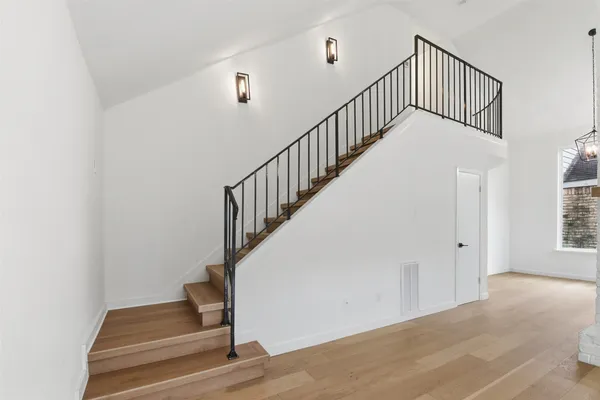 $2,900 | 5103 Austin Street, Houston, TX 77004