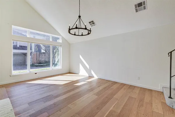 $2,900 | 5103 Austin Street, Houston, TX 77004