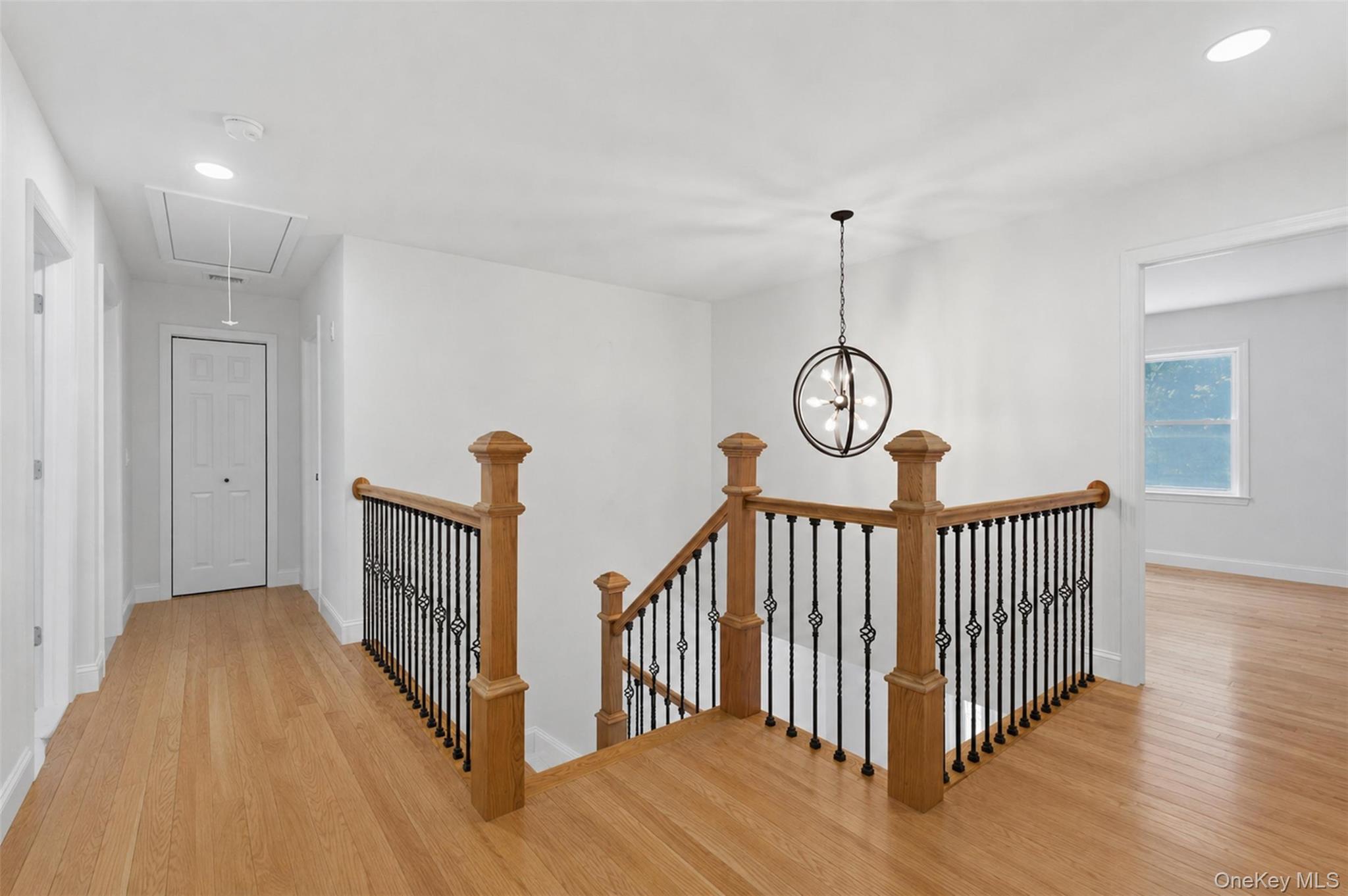 73 Anderson Road Modena, NY 12548 - Photo 17 of 35 Upper Floor stairs/hallway