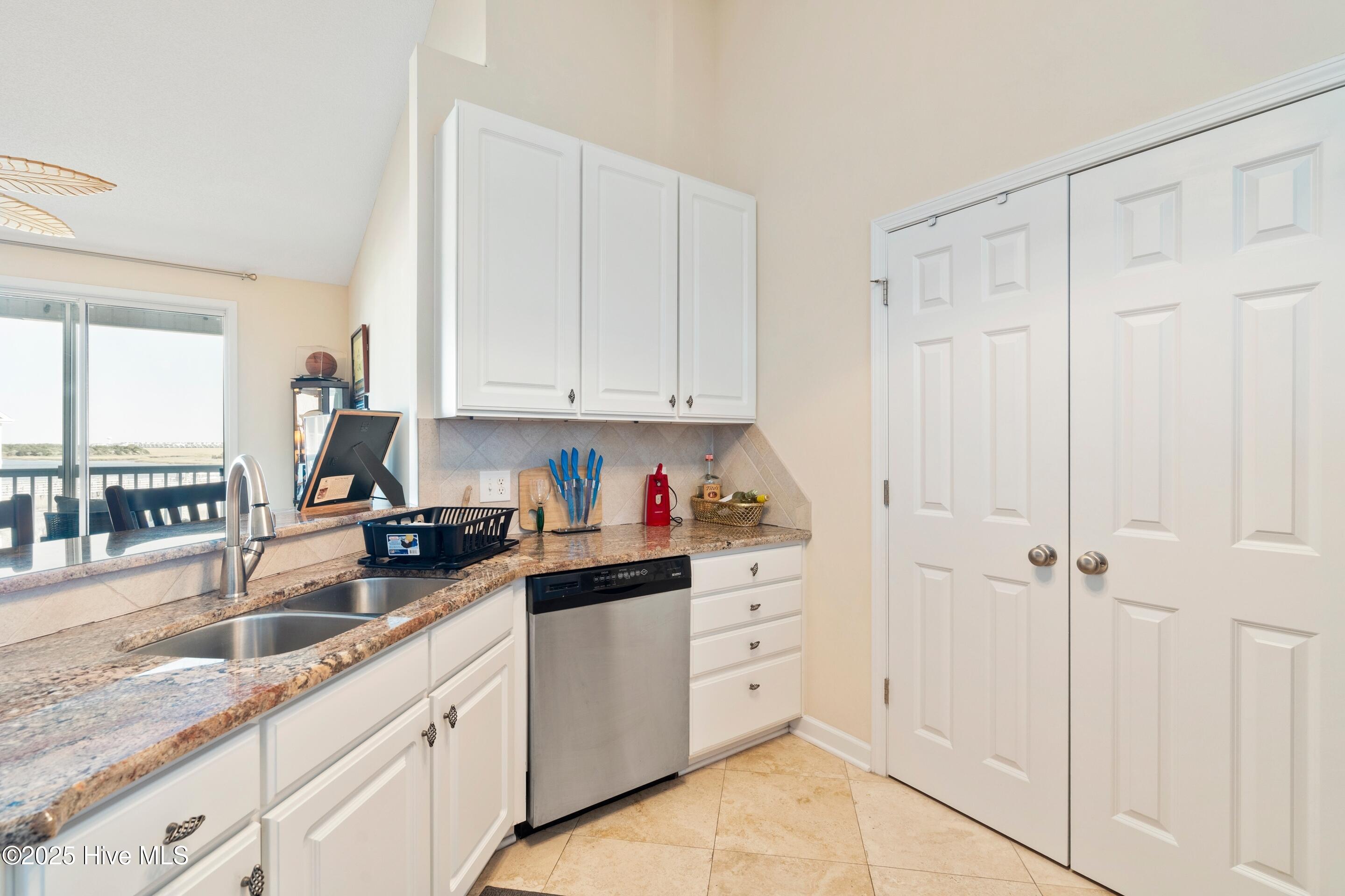 1135 Park Road Southwest, Unit 2304 Sunset Beach, NC 28468 - Photo 11 of 45 Pantry to the right