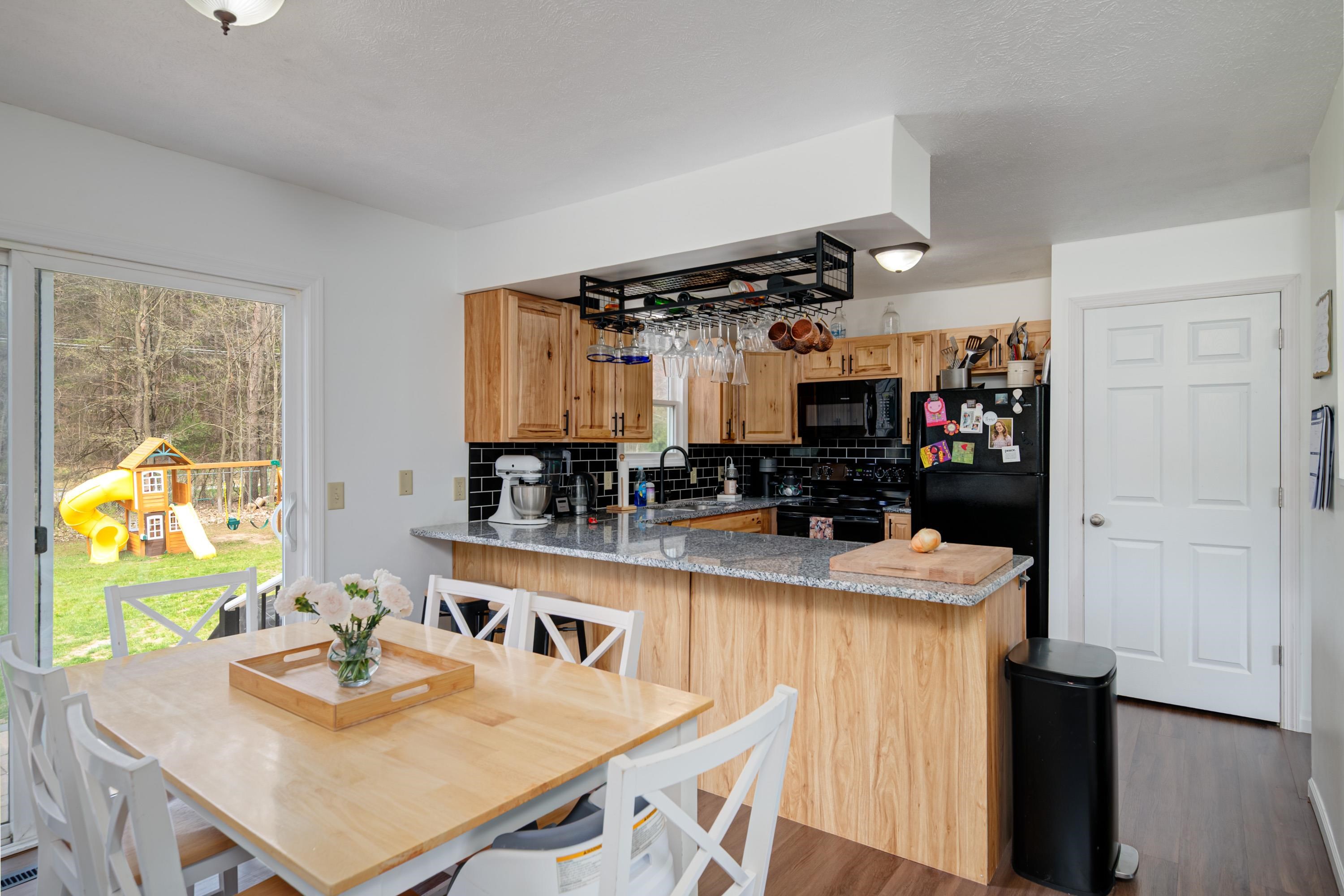 2575 Reily Court Traverse City, MI 49685 - Photo 7 of 42