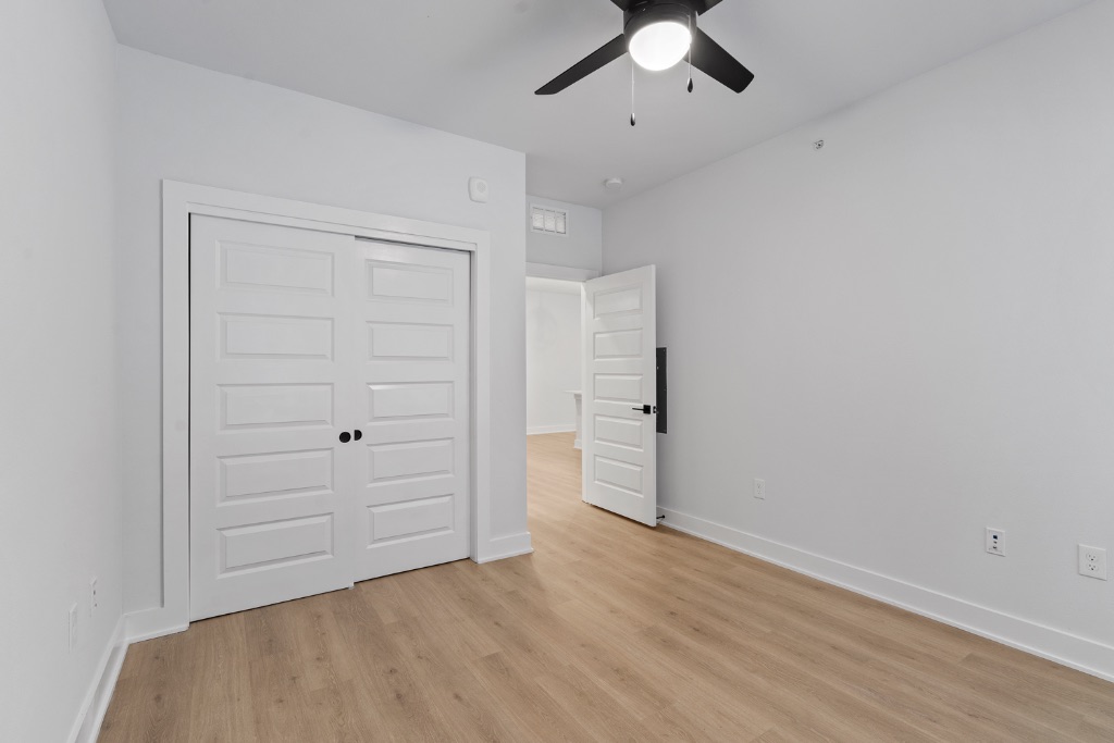 2500 Longview Street, Unit 105 Austin, TX 78705 - Photo 14 of 24