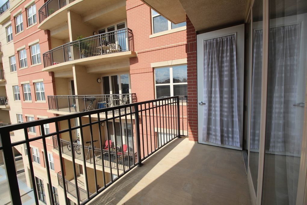 50 South Grove Avenue, Unit 410 Elgin, IL 60120 - Photo 12 of 12 a view of a balcony with a window