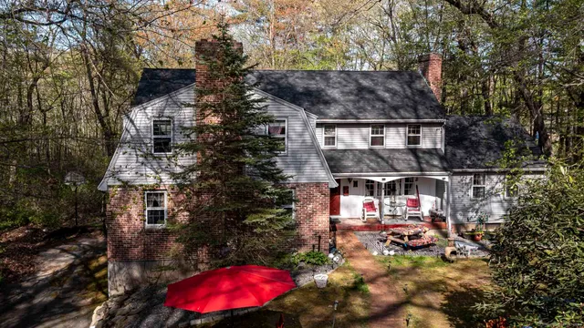 a view of house with a outdoor space