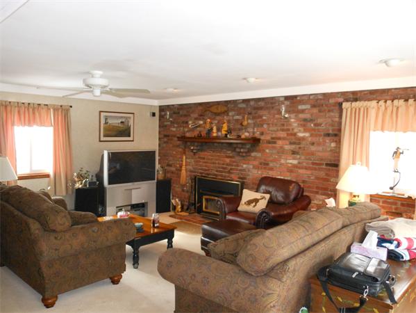 15 Wingaersheek Road Gloucester, MA 01930 - Photo 13 of 15 Gallery Image 13