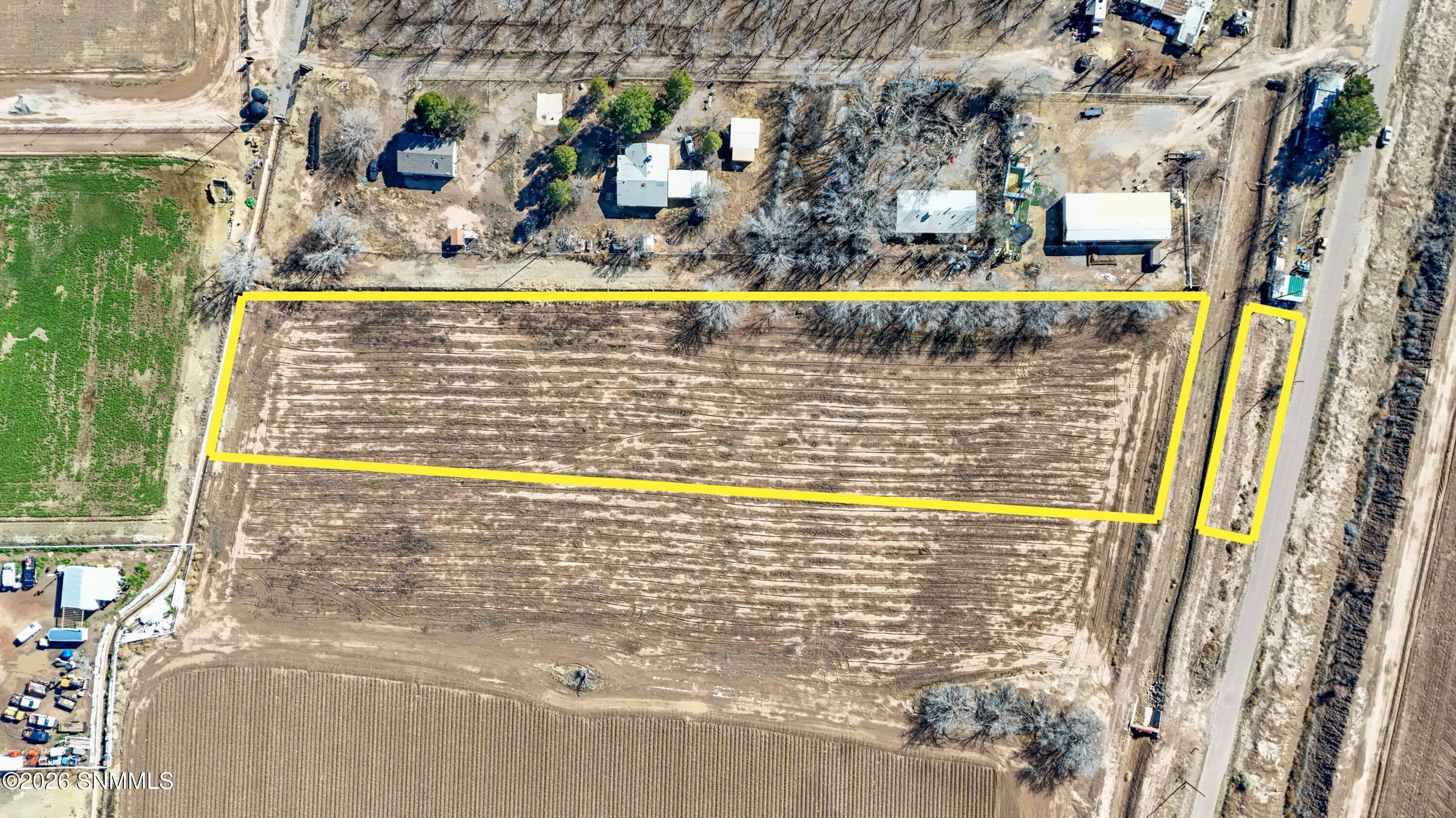2950 Bosque Road Anthony, NM 88021 - Photo 20 of 21 Photo Jan 27 2026, 8 20 36 PM (7)