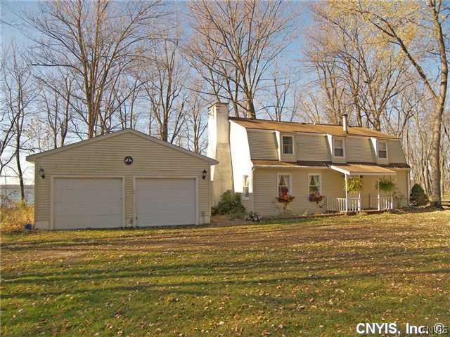 7205 Farnham Road Lysander, NY 13112 - Photo 1 of 1 Exterior Front