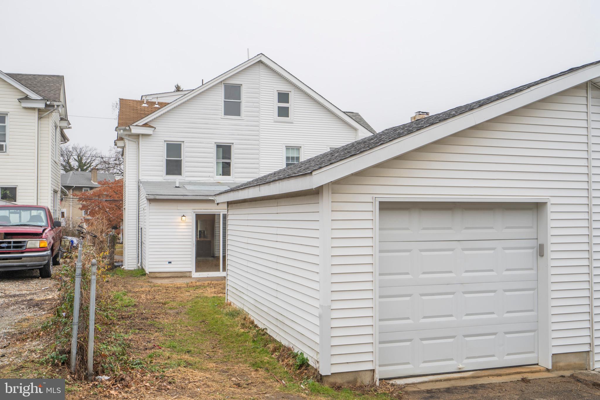 526 Wales Road Havertown, PA 19083 - Photo 33 of 34