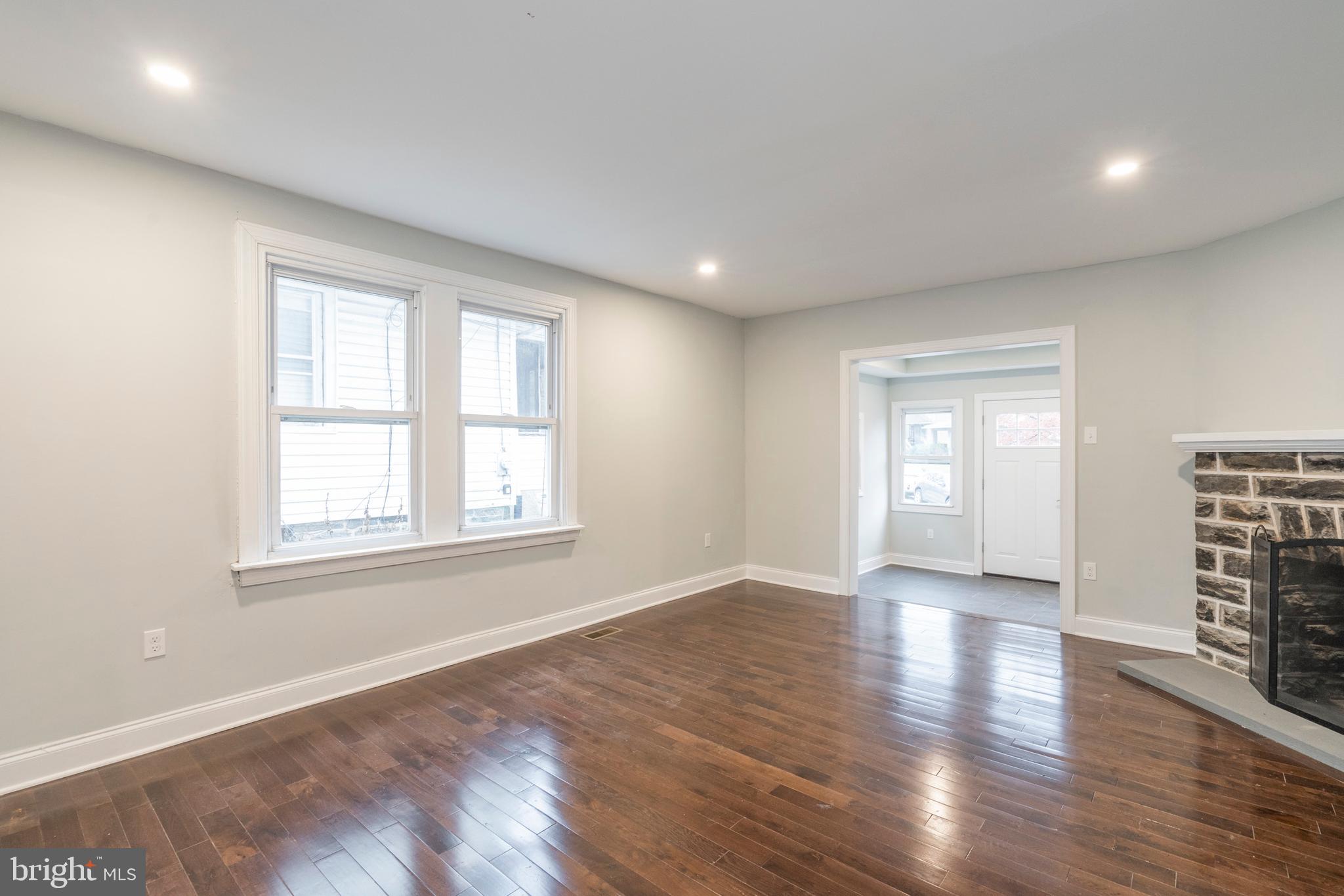 526 Wales Road Havertown, PA 19083 - Photo 6 of 34
