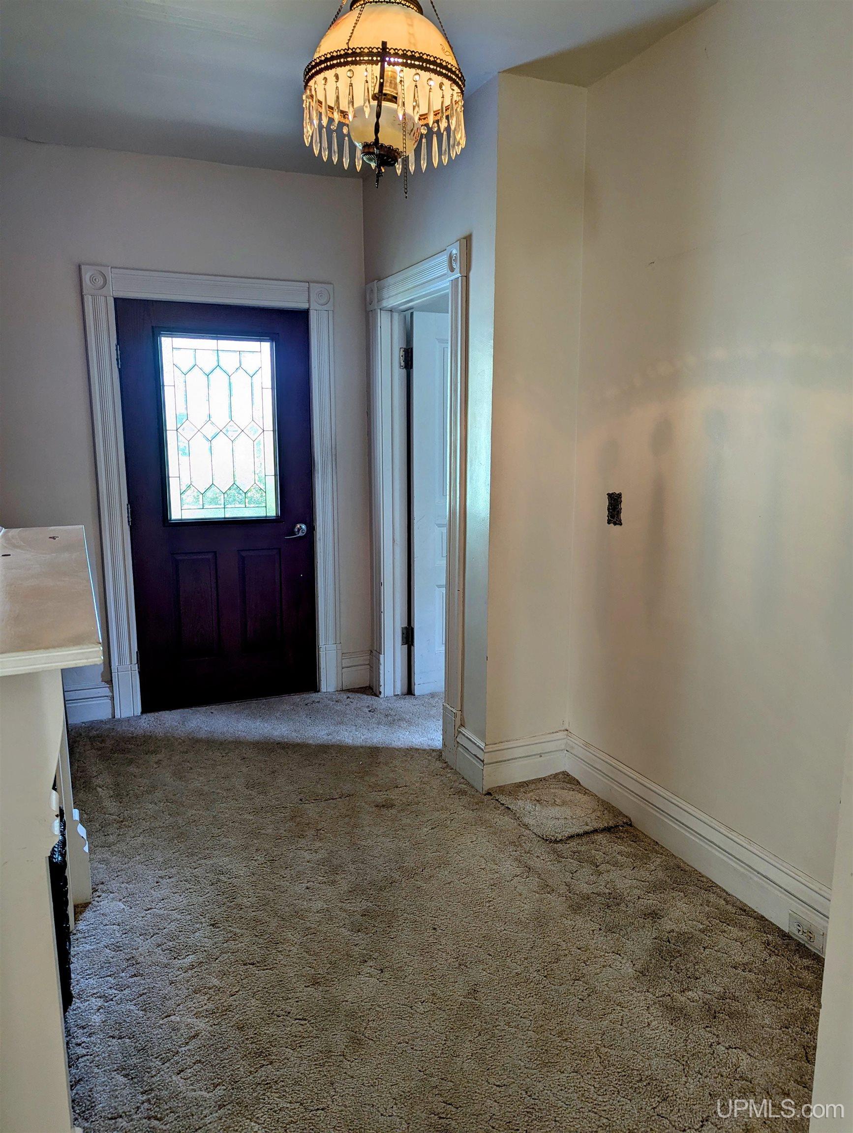 343 East Ridge Street Marquette, MI 49855 - Photo 9 of 69