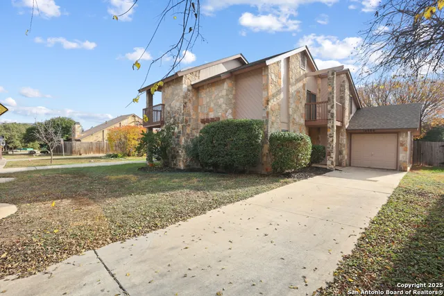$1,500 | 14306 Indian Woods, San Antonio, TX 78249