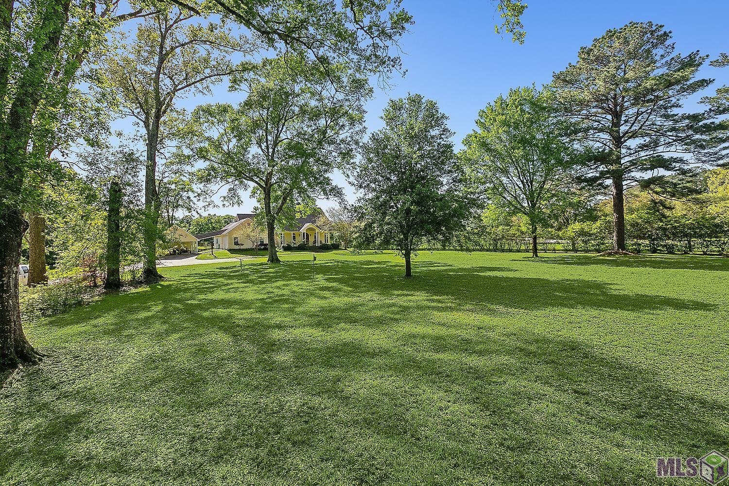 7808 South Tiger Bend Road Baton Rouge, LA 70817 - Photo 2 of 20