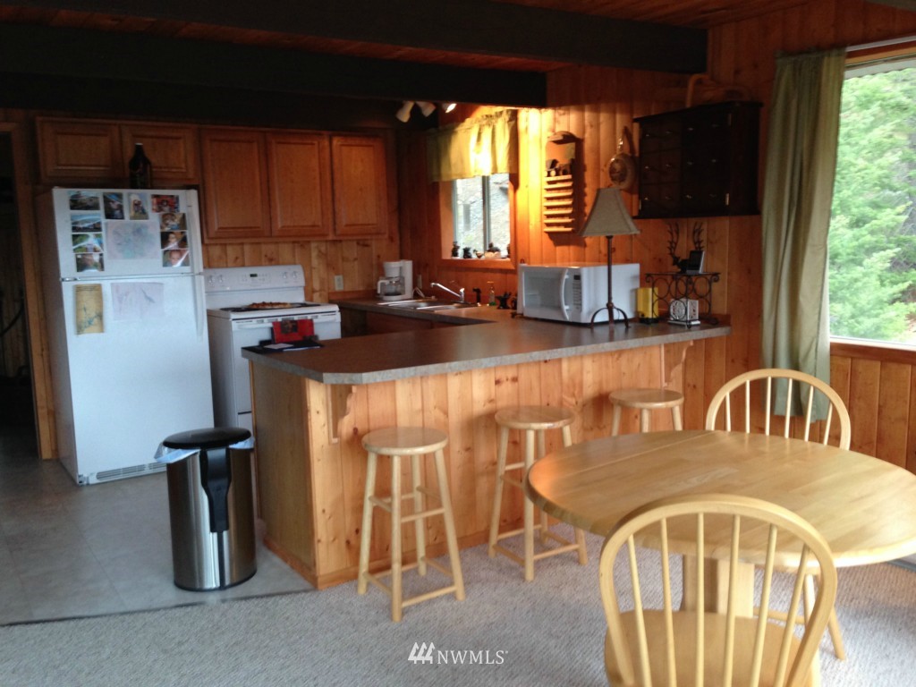 910 Highland Loop Ronald, WA 98940 - Photo 4 of 8 Gallery Image 4