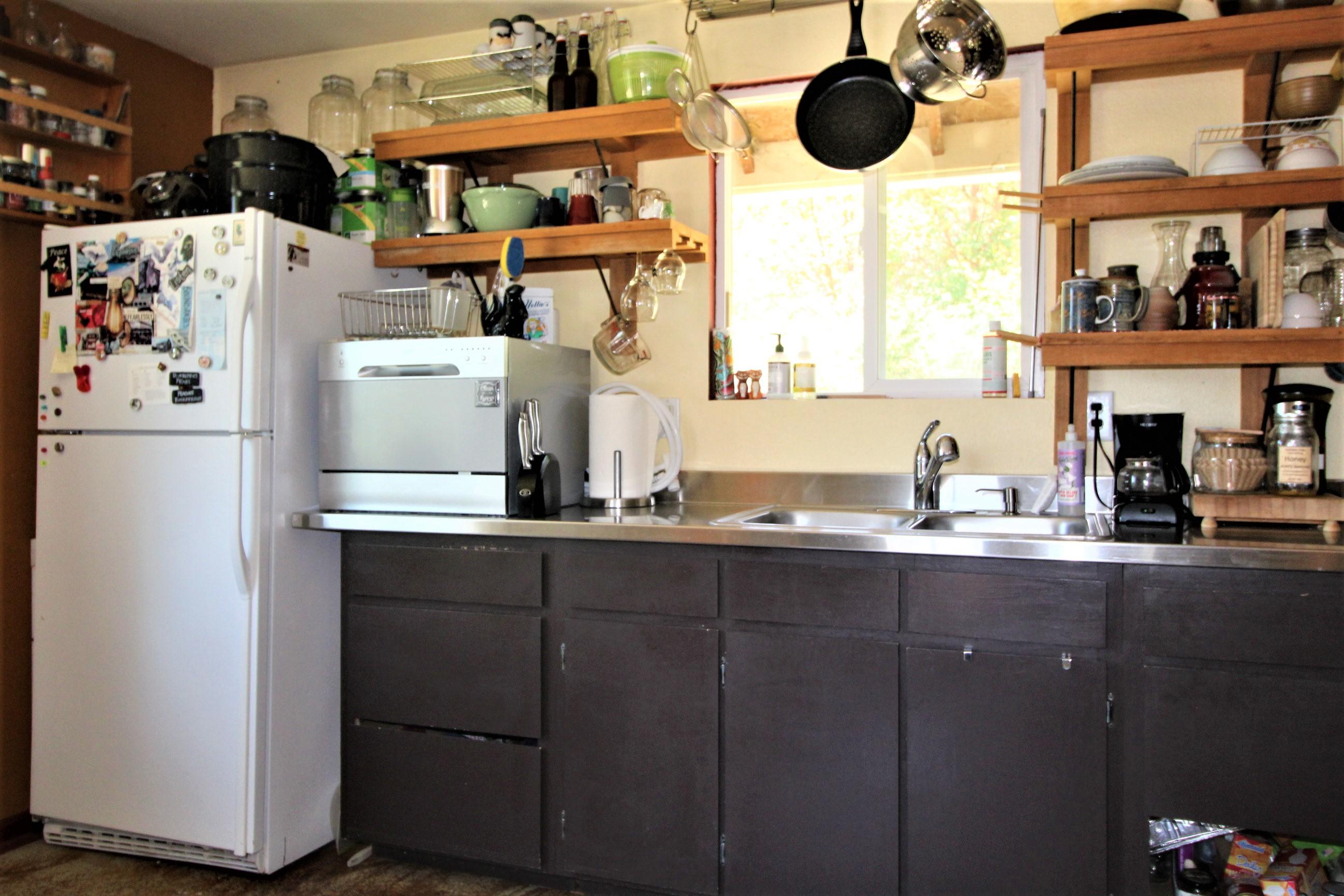 17170 North Applegate Road Grants Pass, OR 97527 - Photo 53 of 68 Studio