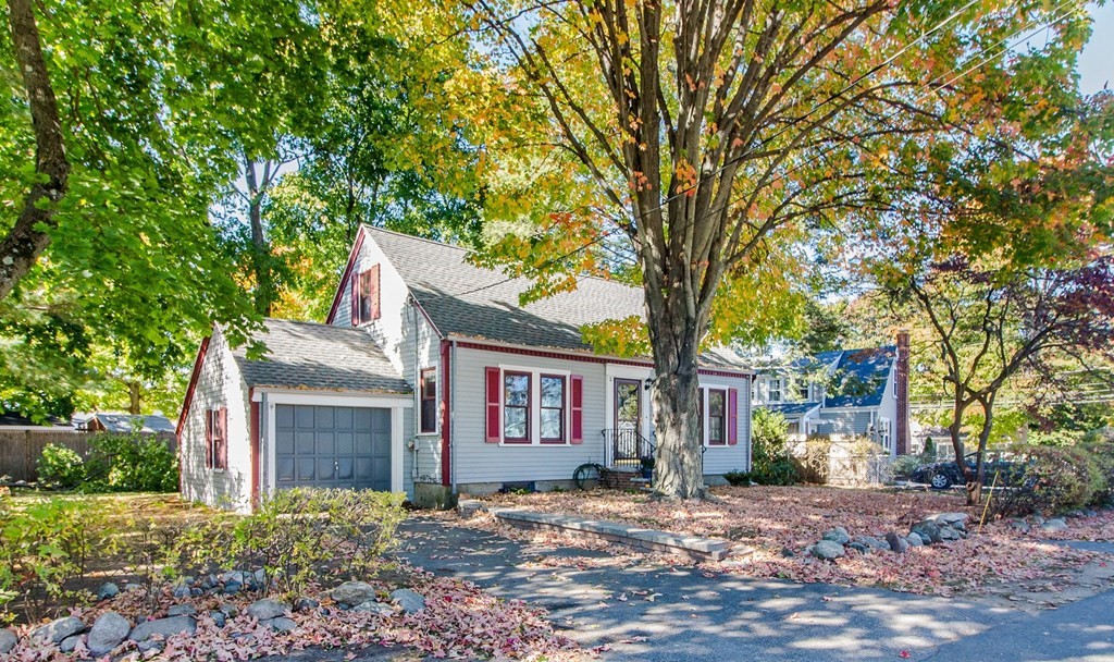 1 Elmhurst Road Stoneham, MA 02180 - Photo 3 of 26 Gallery Image 3