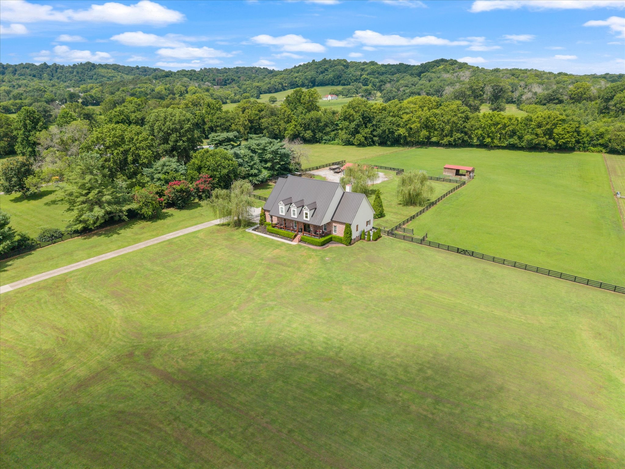 1779 Sedberry Road Franklin, TN 37064 - Photo 15 of 71 a view of a city with a lake