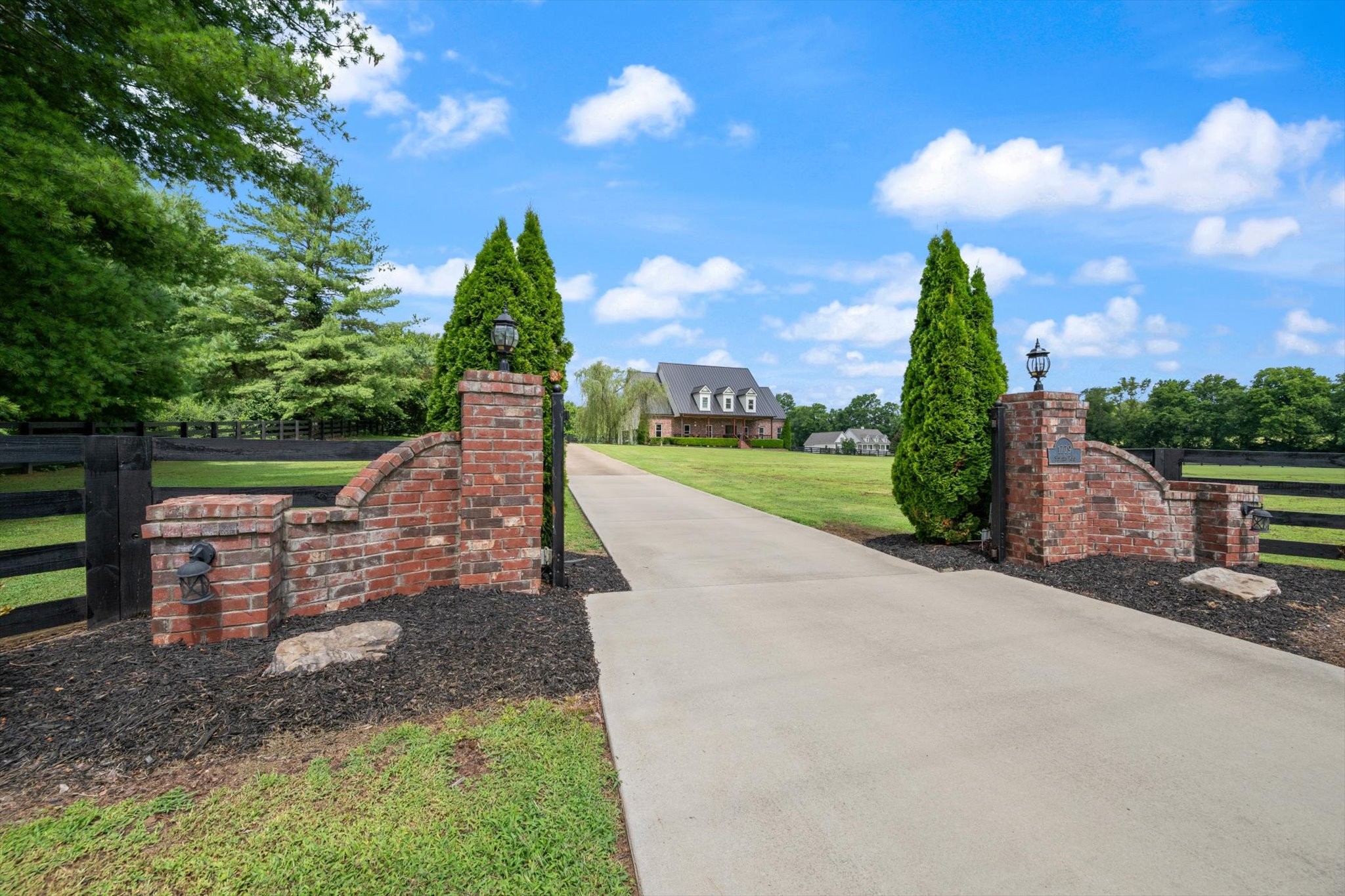 1779 Sedberry Road Franklin, TN 37064 - Photo 2 of 71 a view of a garden with a slide