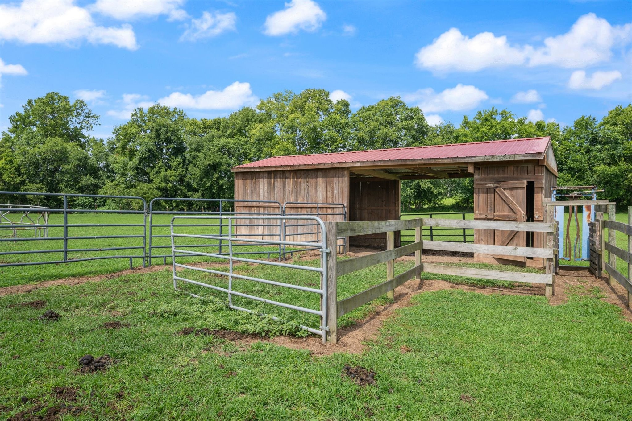 1779 Sedberry Road Franklin, TN 37064 - Photo 26 of 71 a view of a house with a backyard