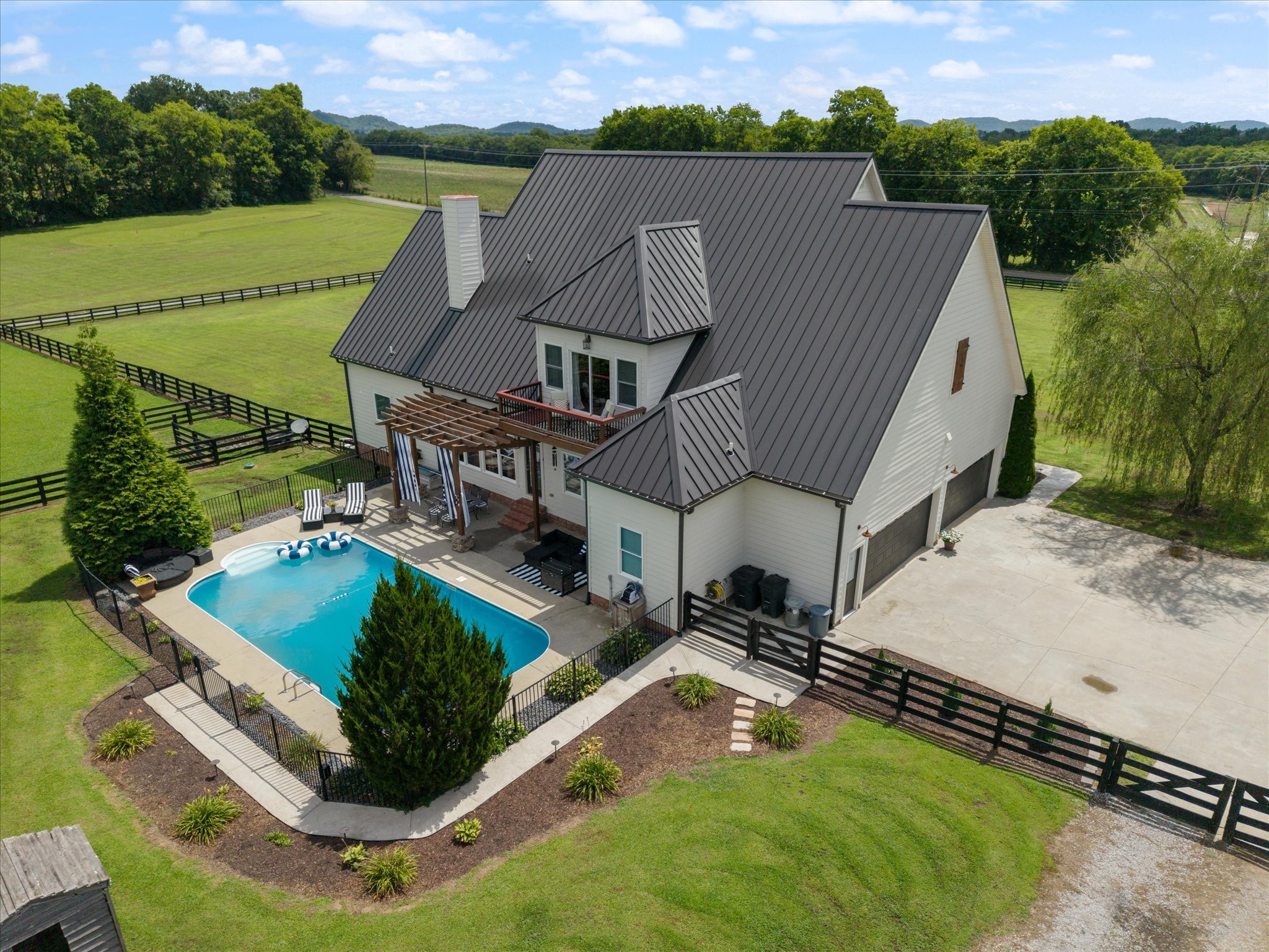 1779 Sedberry Road Franklin, TN 37064 - Photo 7 of 71 an aerial view of a house